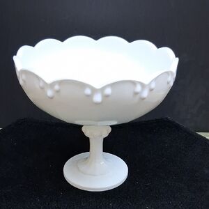 Indiana Glass Teardrop pattern milk glass white glass compote pedestal bowl